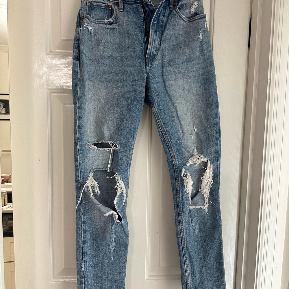 Abercrombie & Fitch curve love “the skinny high rise” distressed